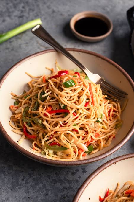 Hakka Noodle (Veg)
