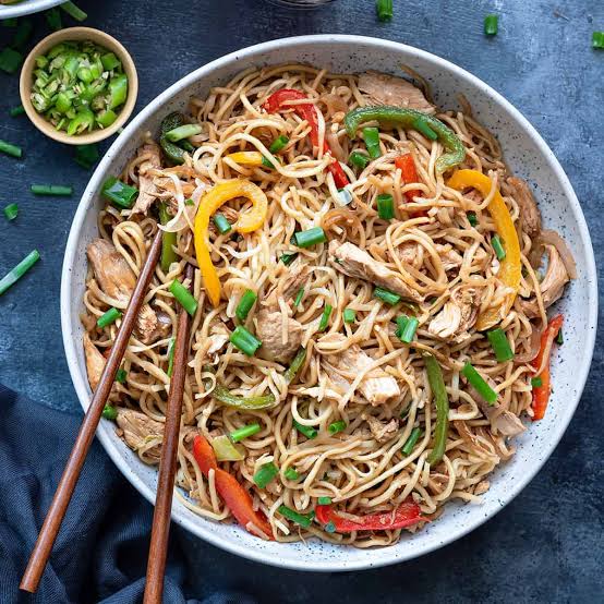 Hakka Noodle (Chicken)